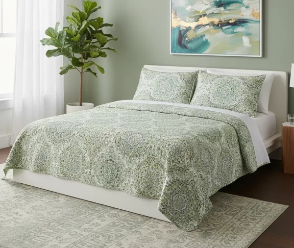 Global Style Medallion Printed Quilt