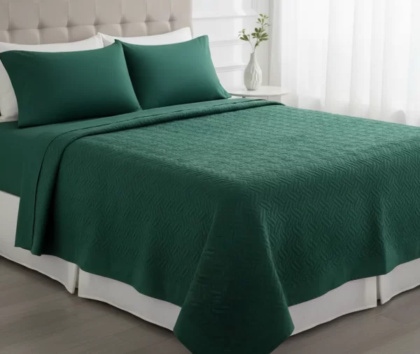 Forest Green Plain Quilt Basket Weave