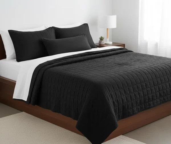 Black Bubble Stitch Plain Quilt Set