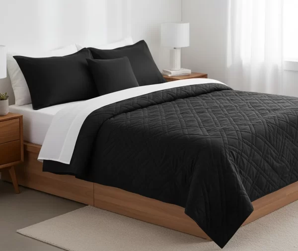 Black Diamond Plain Quilt Bedding Set